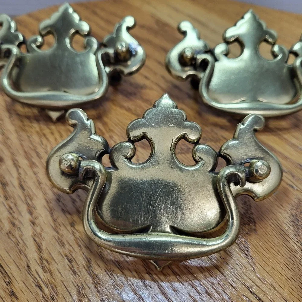 VTG Brass Batwing Drop Bail Drawer Pull Chippendale Style Continental Hardware 3